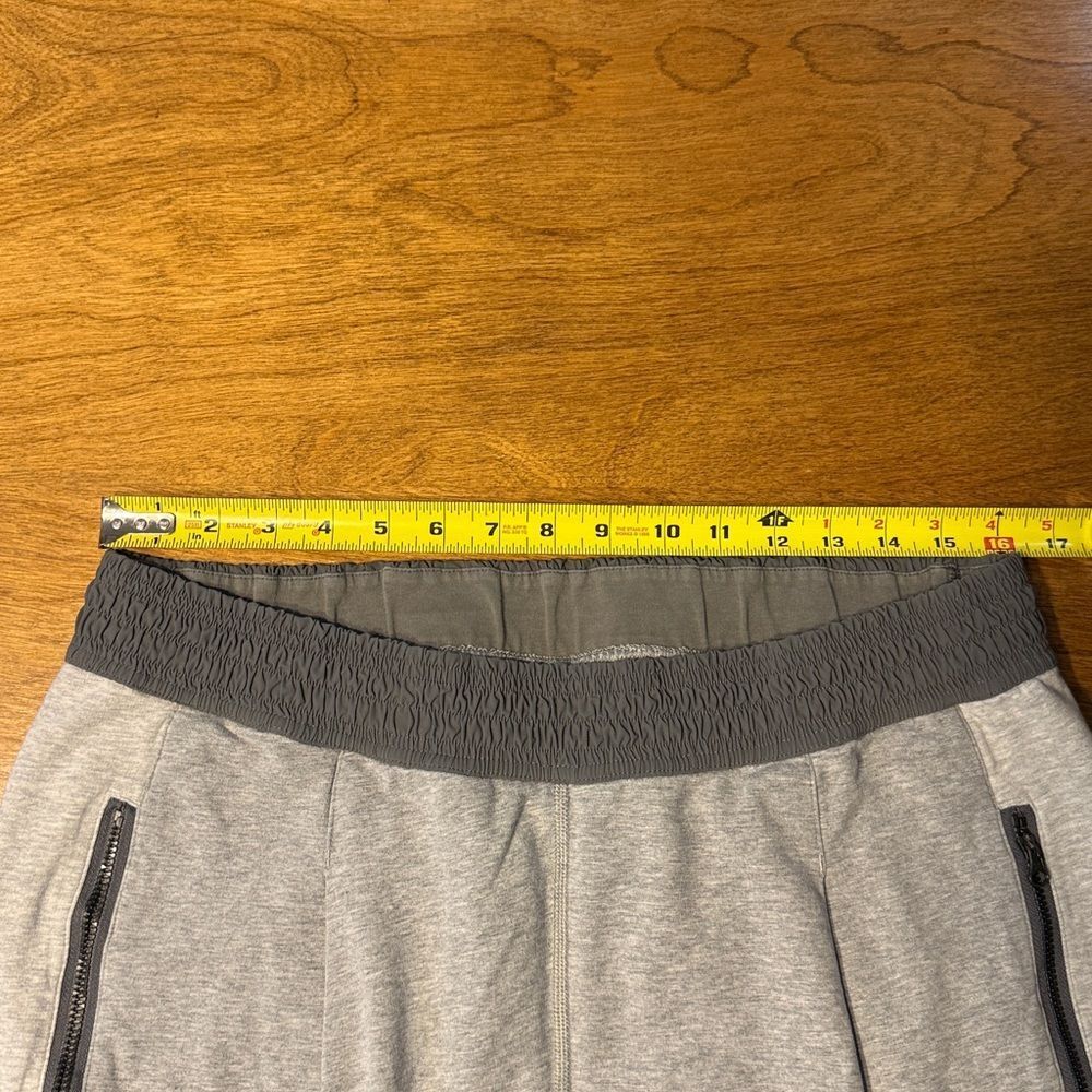 Lululemon All In Pant - Picture 9 of 12